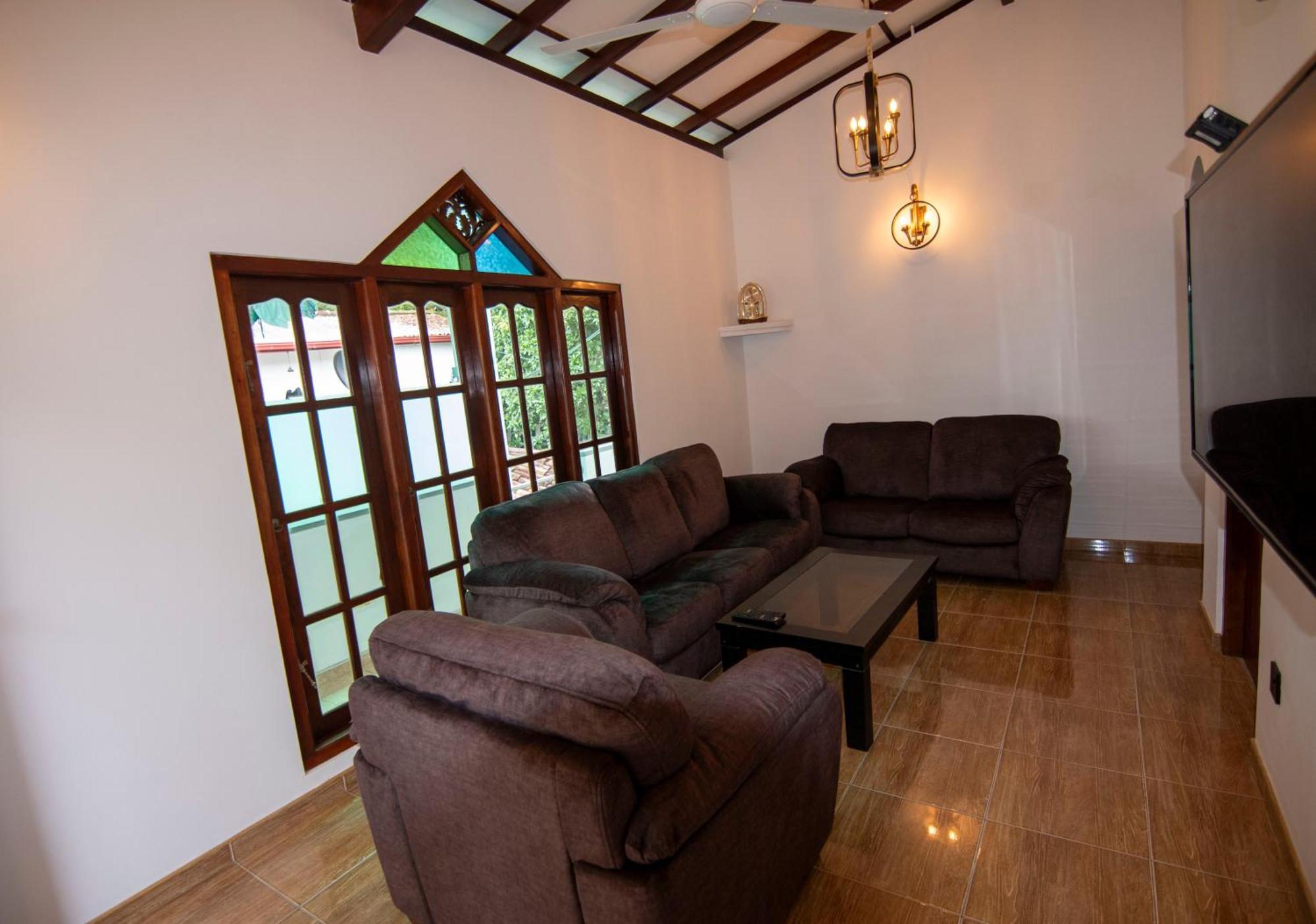 Green Villa Apartment Unawatuna Exteriör bild